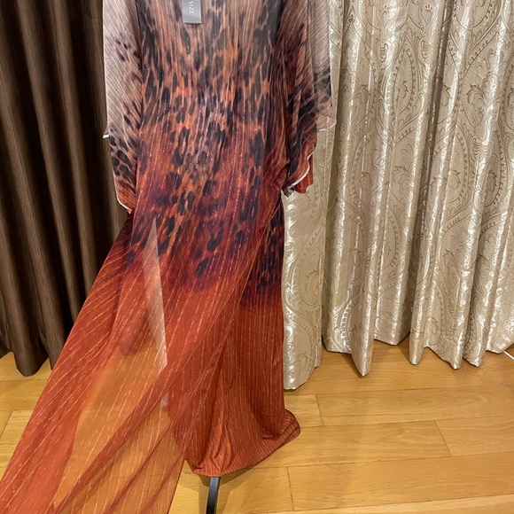 Long evening dress - Picture 5 of 16